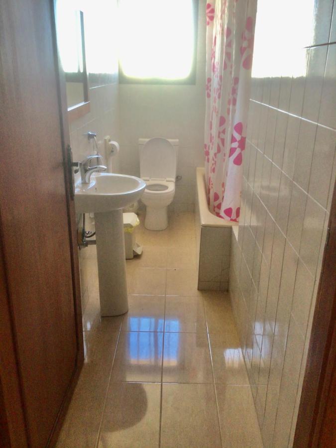 King Philips Apartment Пафос Екстериор снимка