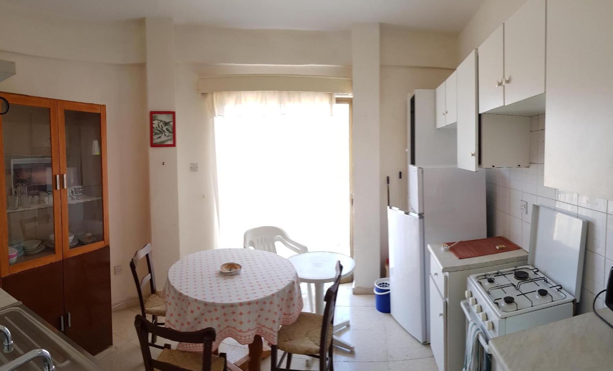 King Philips Apartment Пафос Екстериор снимка