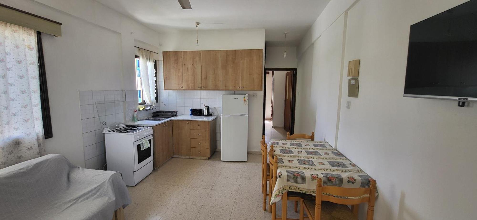 King Philips Apartment Пафос Екстериор снимка