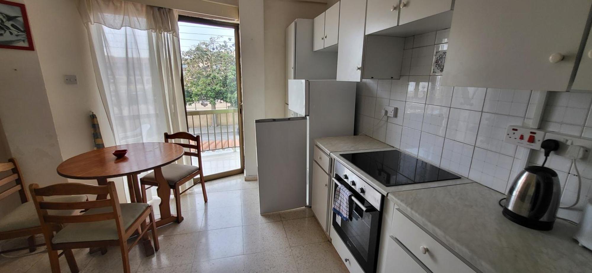 King Philips Apartment Пафос Екстериор снимка